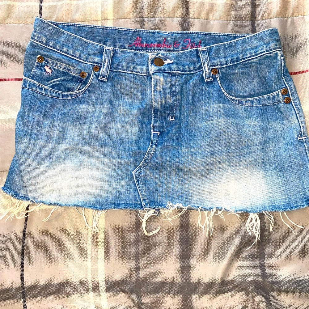 New Abercrombie denim jean skirt